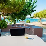 Minies * Μηνιά